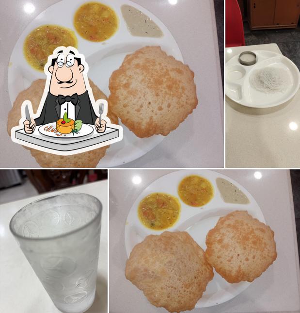 Meals at Sri Saravana Bhavan