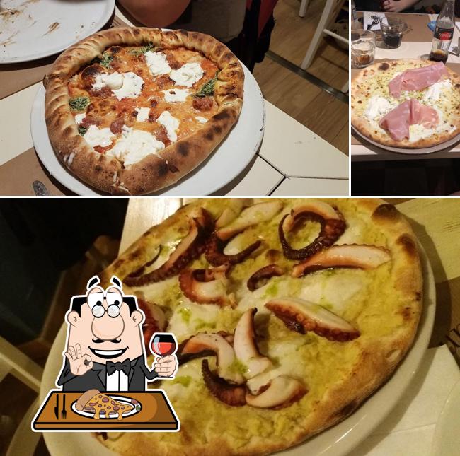 Ordina tra le molte varianti di pizza