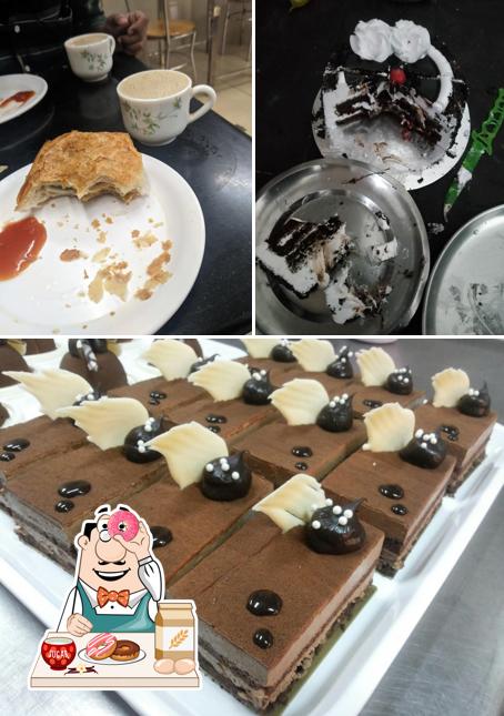 Honest Bakery offers a range of desserts