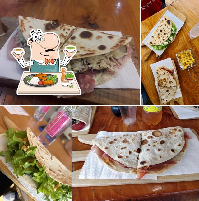 Platti al Piadineria Del Borgo