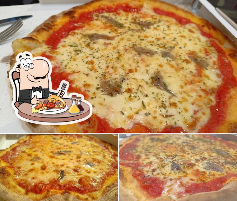 A Pizzeria "Quadrifoglio", puoi ordinare una bella pizza