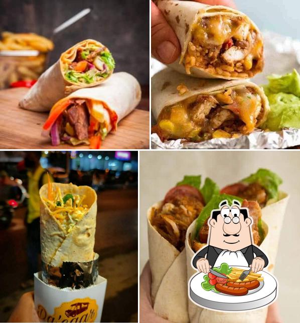 Food at Da'Caar Jumbo Wraps