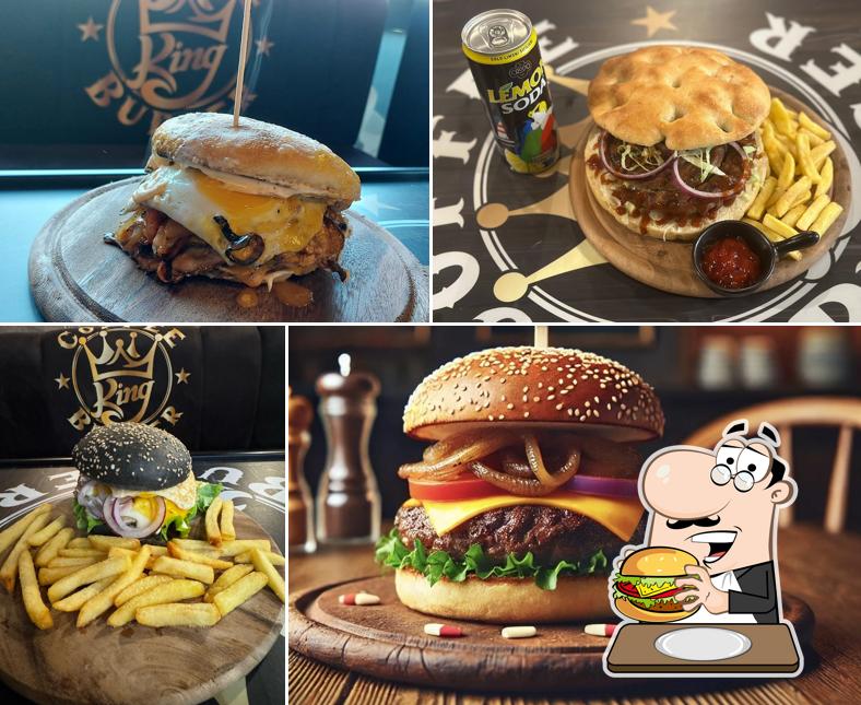 Prova un hamburger a KING COFFEE BURGER