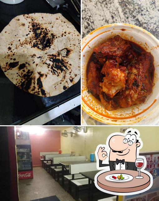 The photo of Shri Vijaylaxmi Non-Veg Savaji Hotel’s food and interior
