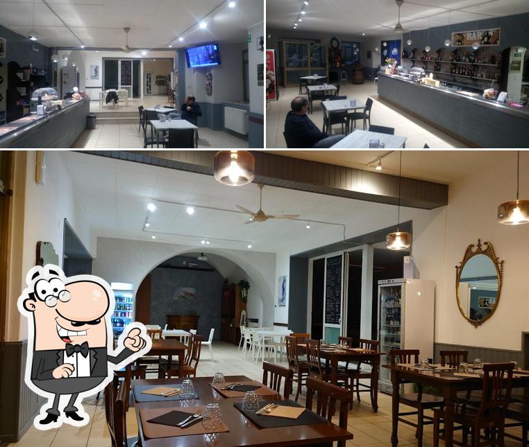 Dai un'occhiata agli interni di il Circolo