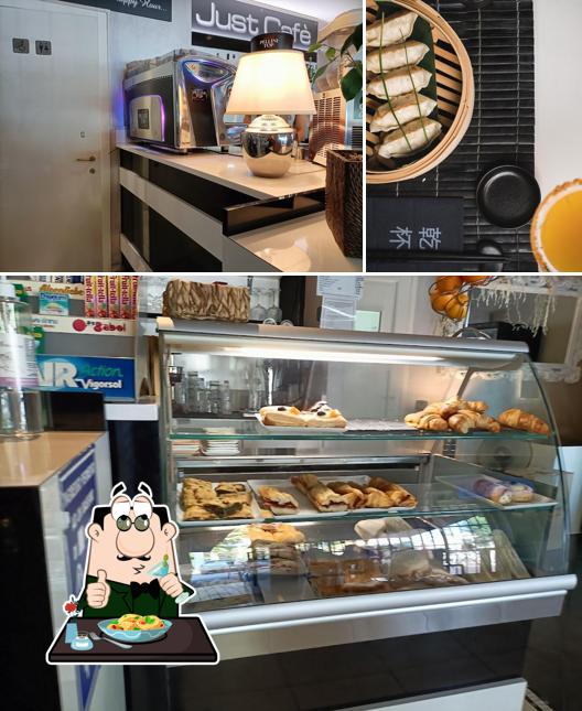 La immagine di cibo e bevanda da Just Cafe' Reggio Emilia