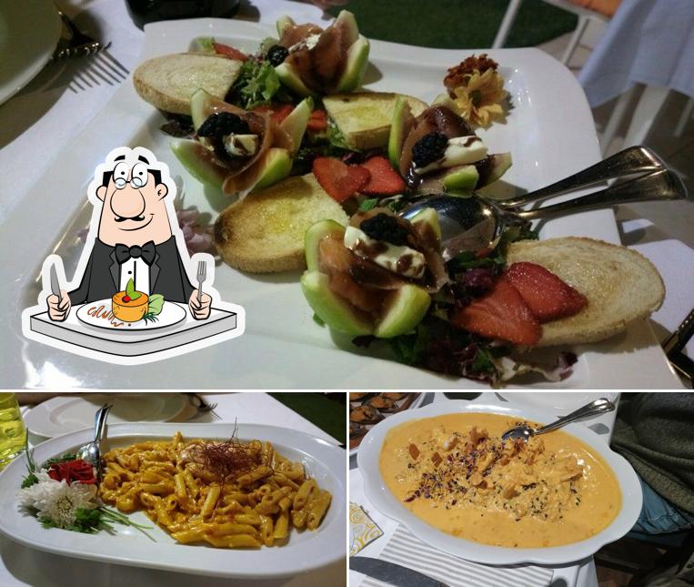 Platti al Ristorante Da Giuliano al Porto Canale