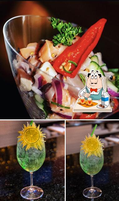 Desfrute de uma bebida no AKYRA GASTRONOMIA ORIENTAL