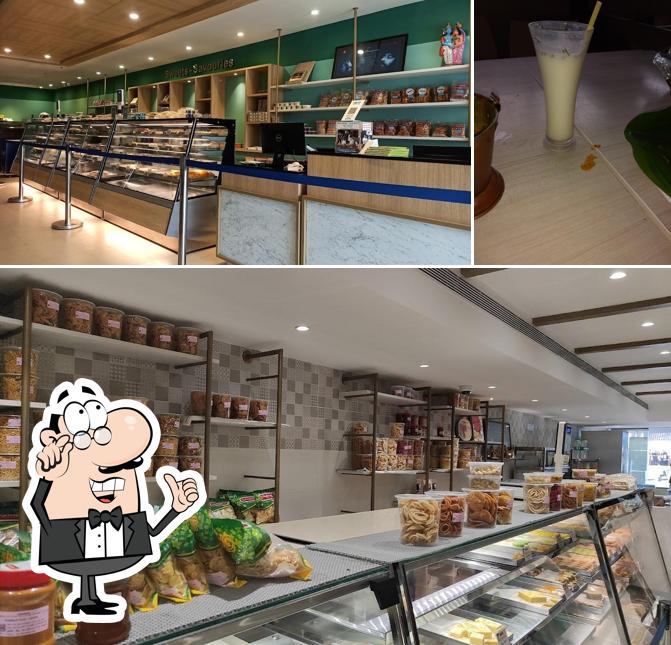 The restaurant's interior and seo_images_cat_1172