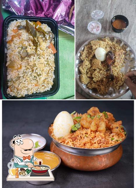 Fried rice at Village Virunthu