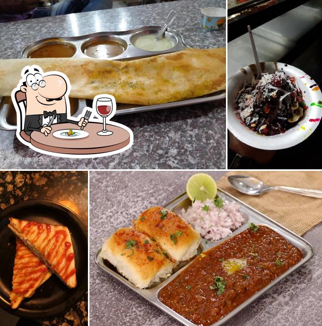 Meals at Chaupati