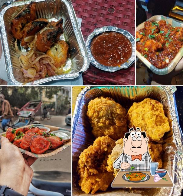 Chicken wings at Momos & Mayo