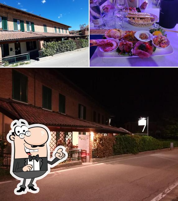 Pizzeria Ristorante Locanda Luna Rossa si caratterizza per la esterno e cibo