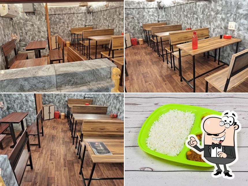 Samosa The Chaat Junction