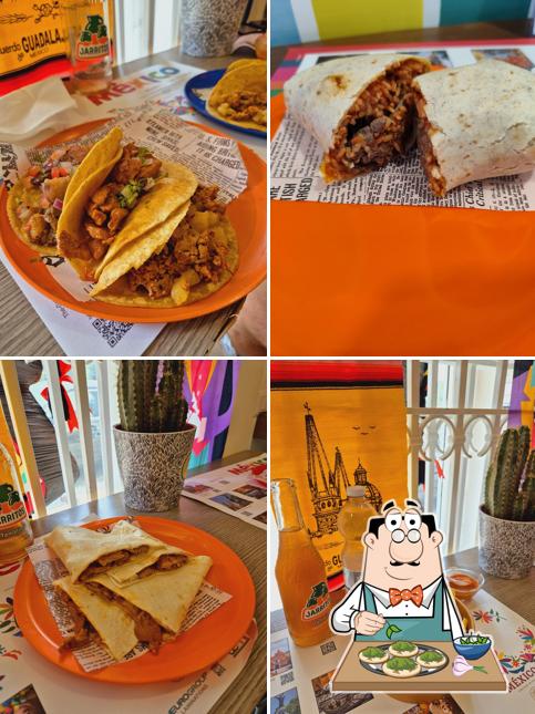 Tacos al Taqueria Las Mexicanitas