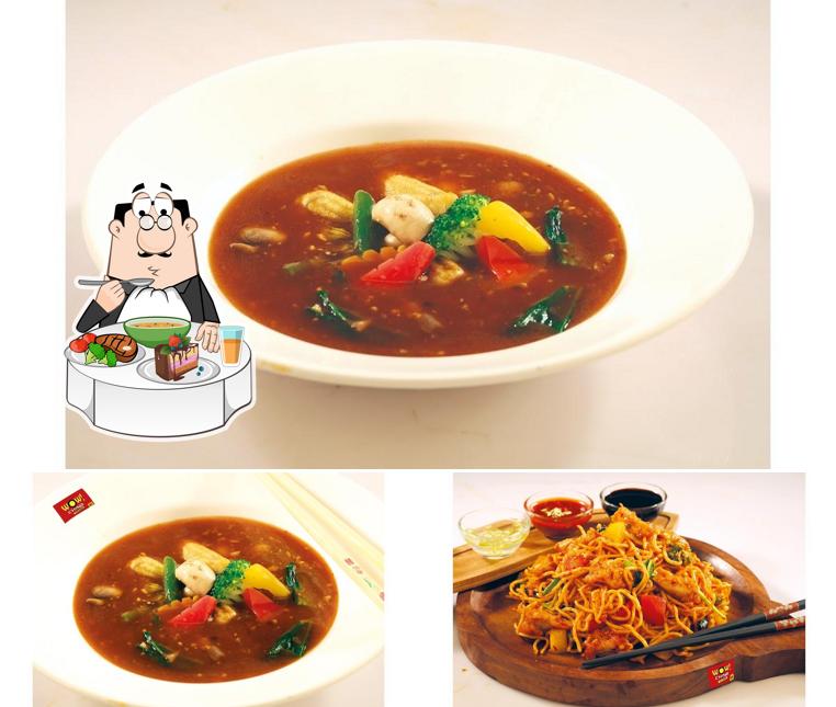 Hot and sour soup at WOW China