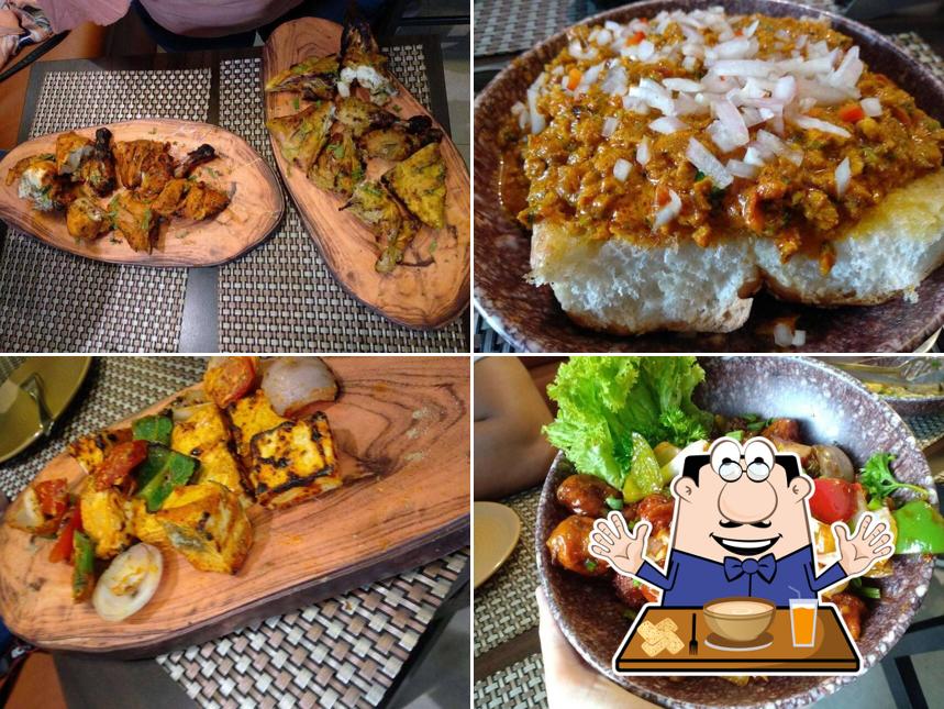 Food at PAPAJII & SONS, PASCHIM VIHAR