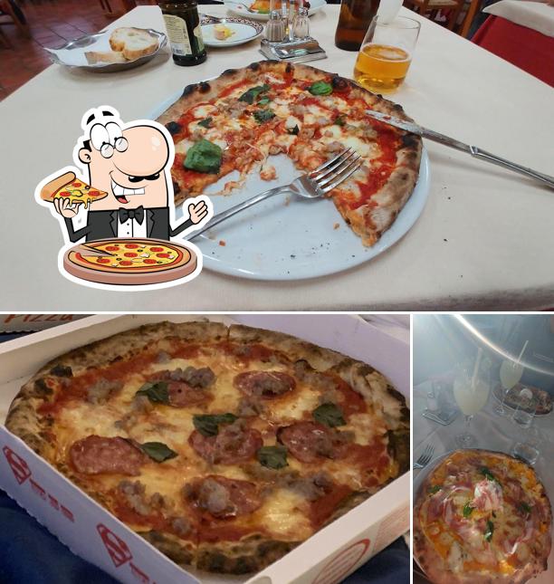 Ordina una pizza a Ristorante Il Capanno