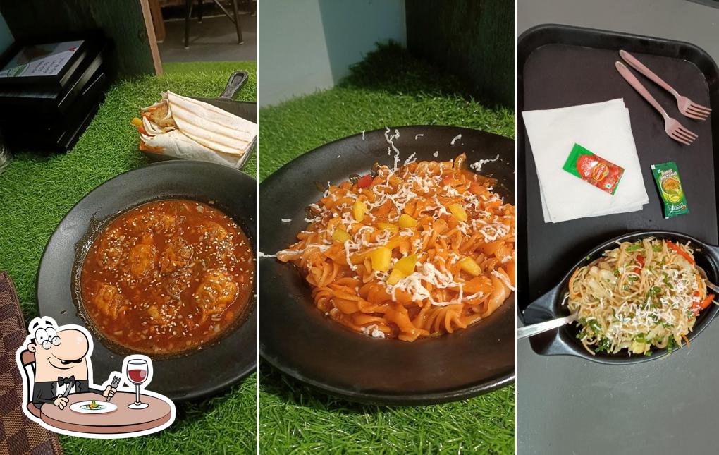 Meals at Chulha Ghar