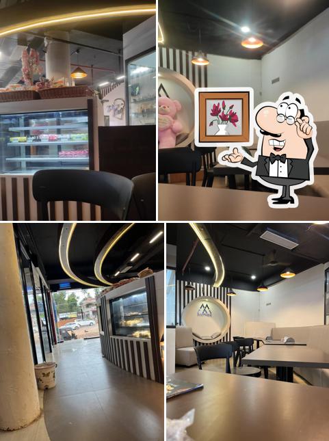 The interior of URBAN TOAST BY MATHER
