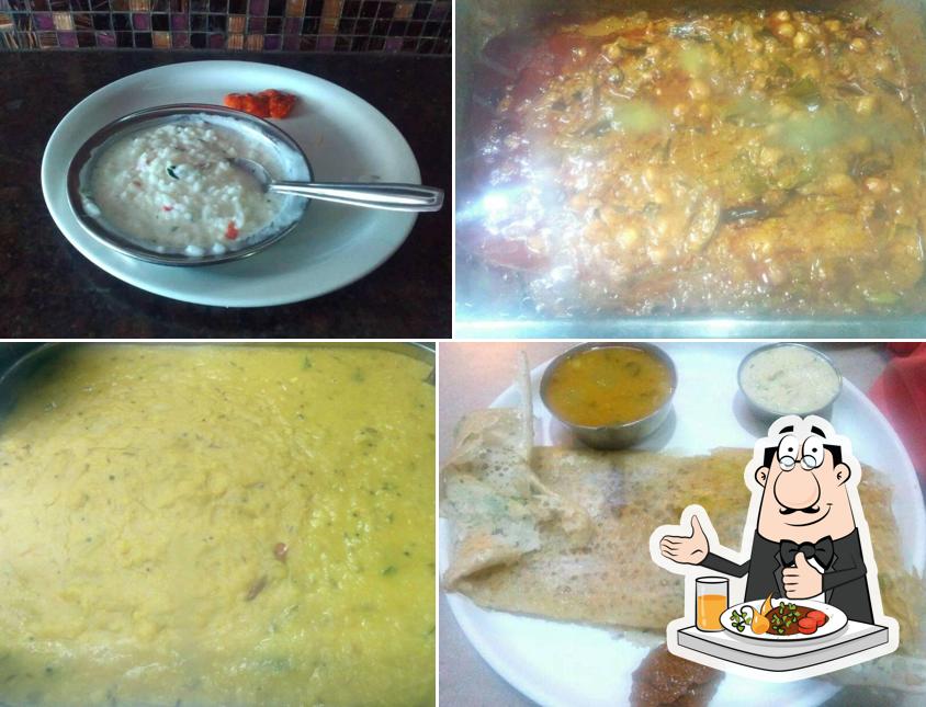 Food at Sri Sairam Parlour