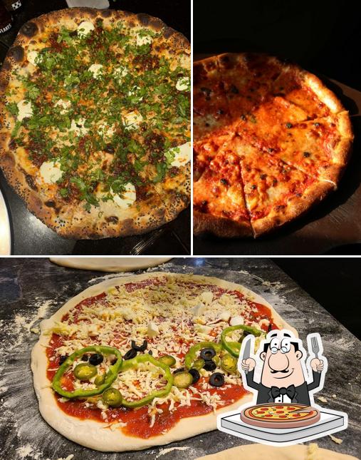 Order various variants of pizza