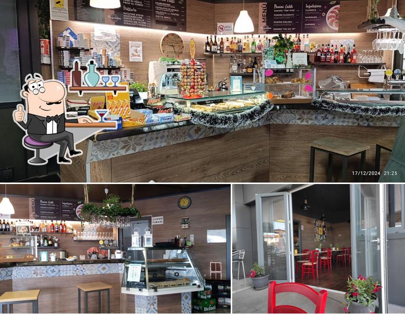 Dai un'occhiata agli interni di Mascalzone Bar & Food Paninoteca