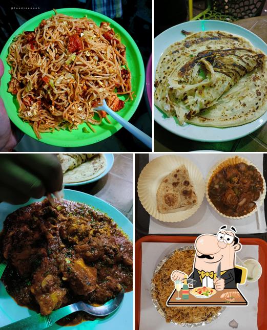 Pad thai at Khana Khazana