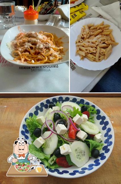 Insalata greca al Coffee time, bar tavola calda