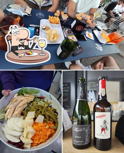 Questa è la immagine che mostra la cibo e interni di Enoteca con Cucina Tòma
