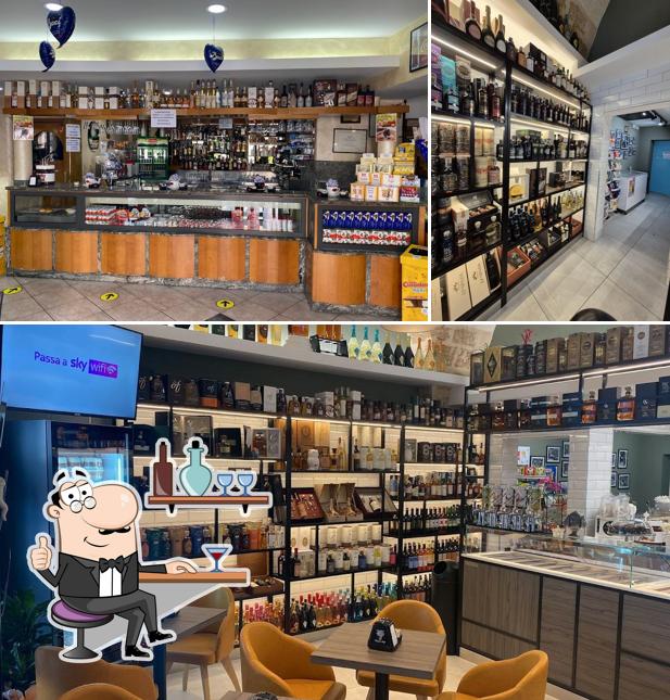Dai un'occhiata agli interni di Nuovocaffe Magri`Ricevitoria e Aperitivi