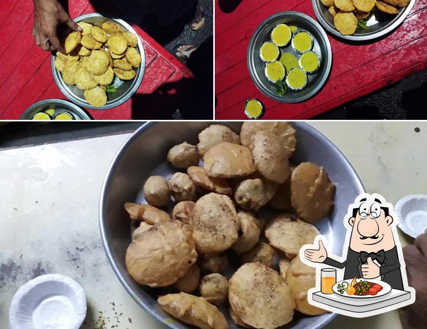 Food at Darbar Bhajiya House