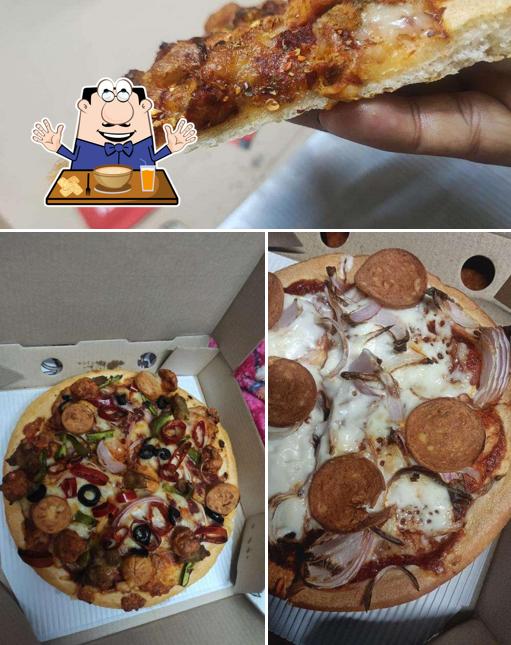 Meals at Pizza Hut Selvam Nagar, Vellore