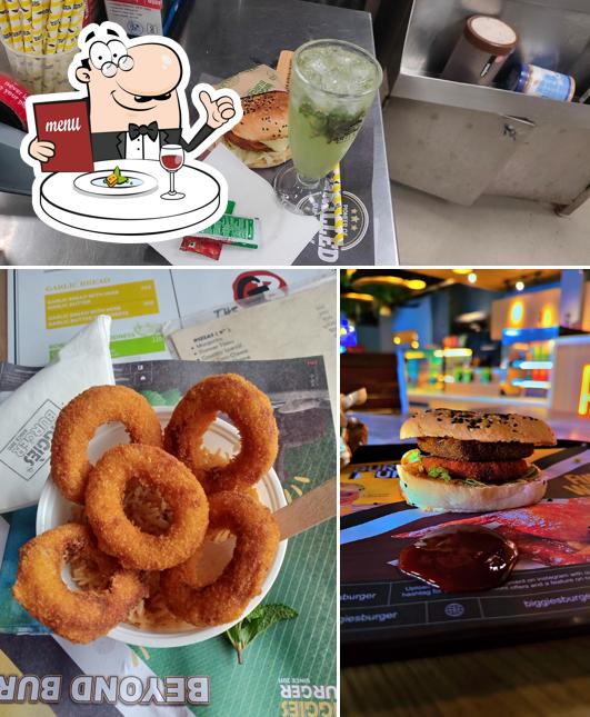 Food at Biggies Burger: Apollo Hospital