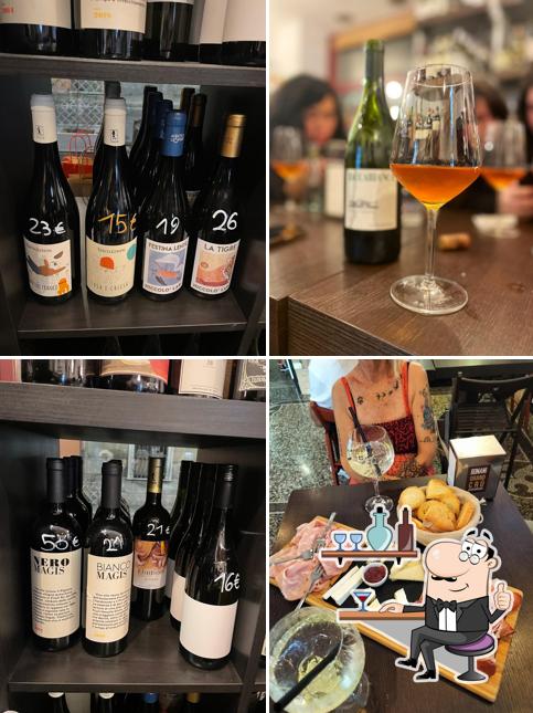 Gli interni di Vinea Enoteca Bar Genova