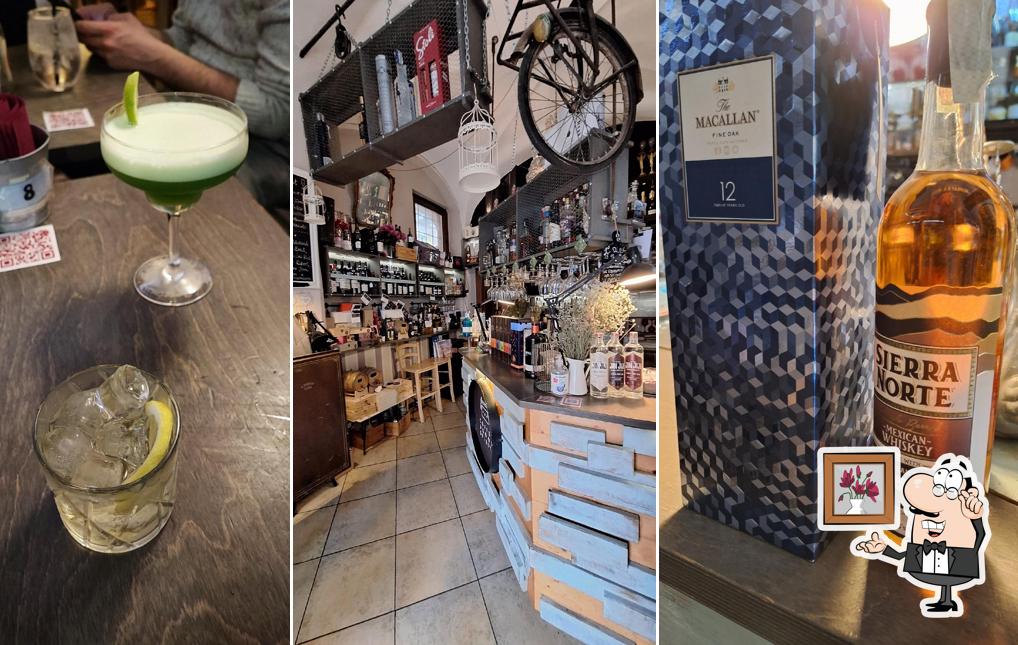 Gli interni di Coffee and Good Spirits