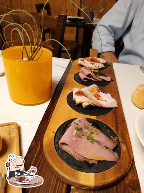 Prova i piatti di carne a Ristorante Roma 55