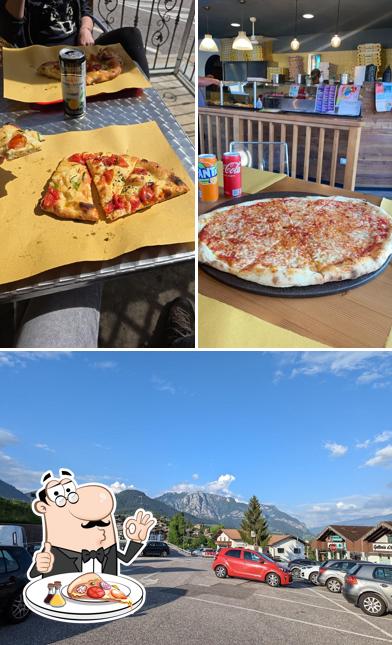 Ordina tra le svariate varianti di pizza