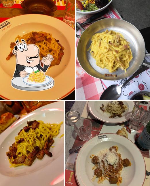 Spaghetti alla carbonara al Spaghetti Pomodoro