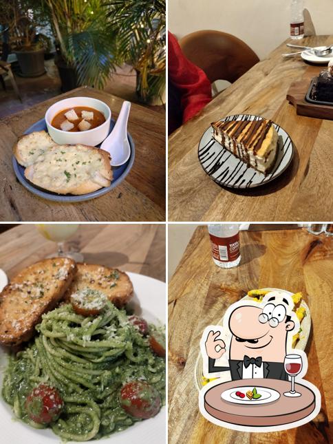 Meals at Cafe Foodies Club