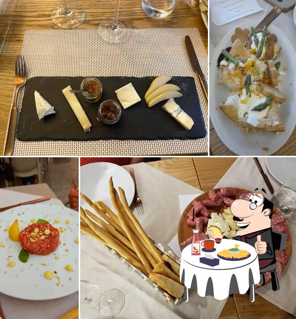 Piatto di formaggi al Merenda in Vineria Il Re D'egli Ignoranti