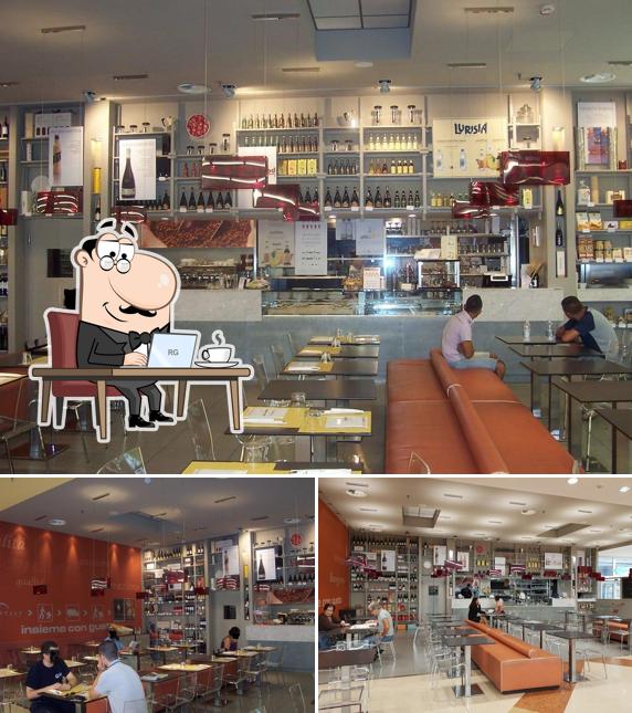 Gli interni di Bar & Food