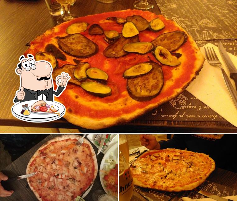 A Su Stahueddu, puoi prenderti una bella pizza