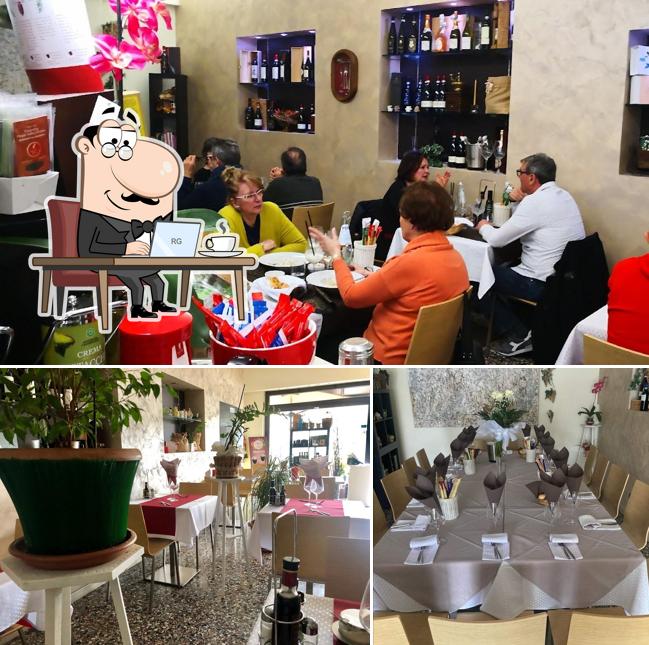 Siediti a un tavolo di Civico 12 - Caffetteria & Cucina