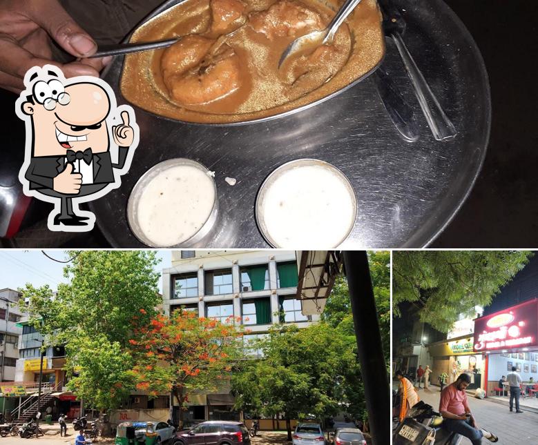 Here's a picture of Mysore Cafe