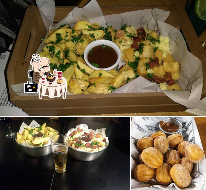 Comida em Chumbo Bar