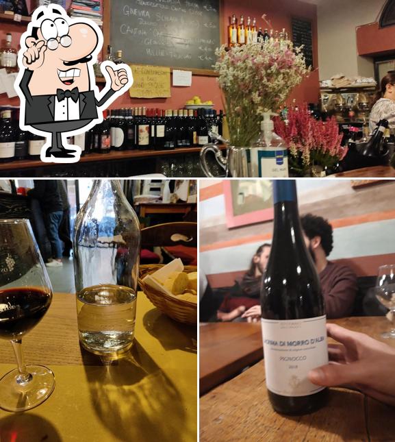 Gli interni di Osteria Rangon