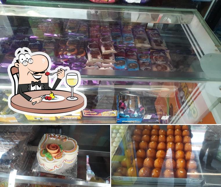 Meals at SAVERA BAKERY