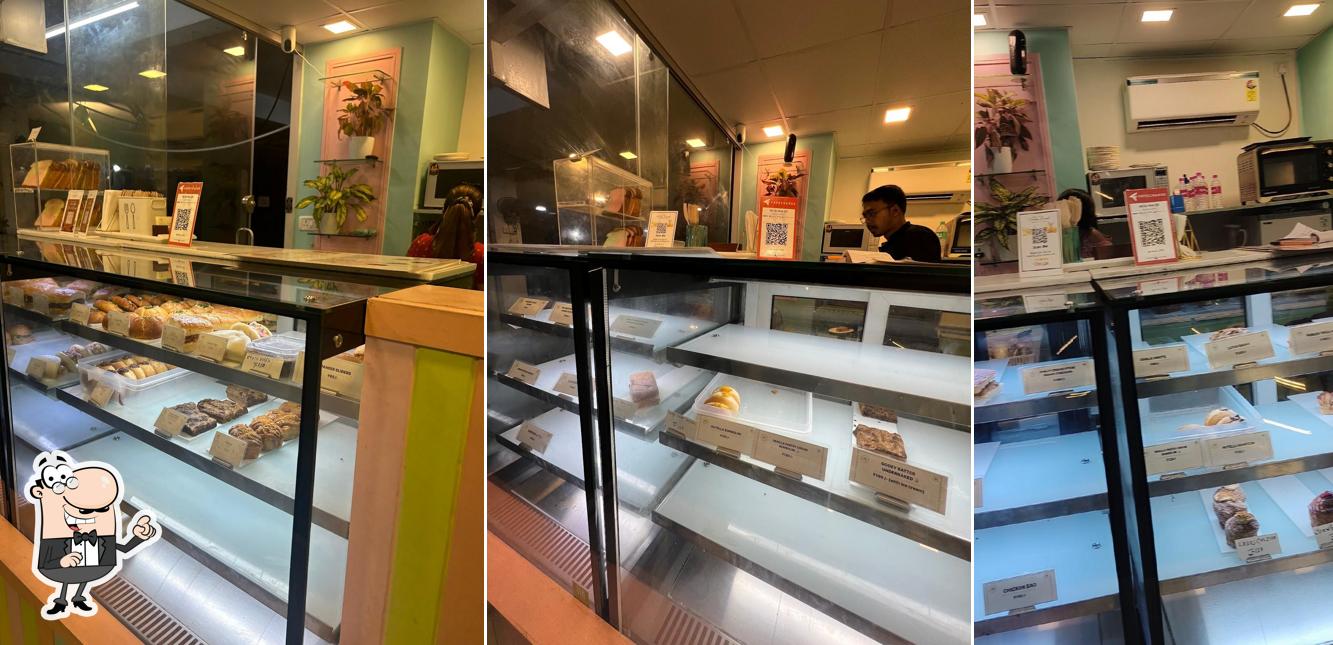 Check out how The Madras Kneads looks inside