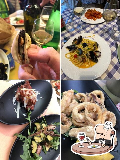 Cibo al Trattoria del Golfo - Napoli - Tipica trattoria Napoletana - Genovese - Piatti di Pesce - Spigola fritta in crosta di sale